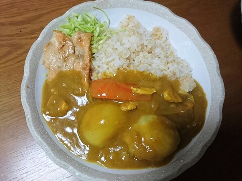 大きめ野菜が美味しい！チキンソテーカレー